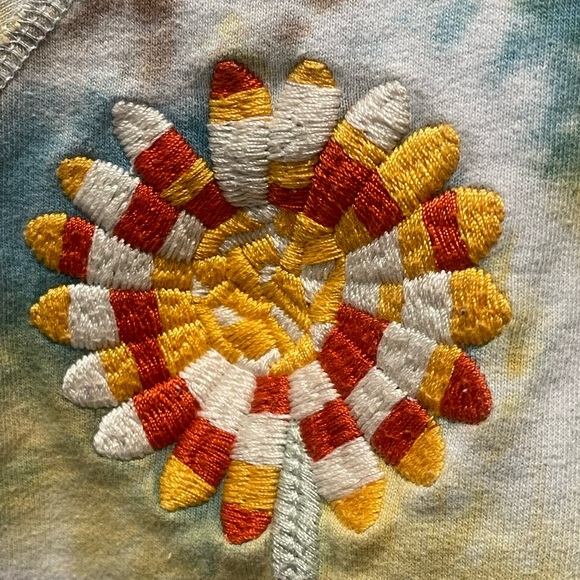 LUCKY BRAND Vintage Embroidered Tie Dye Toddler Sweatshirt - Picture 6 of 13